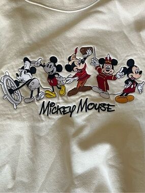 Disney Mickey Mouse Crewneck Sweatshirt Size L